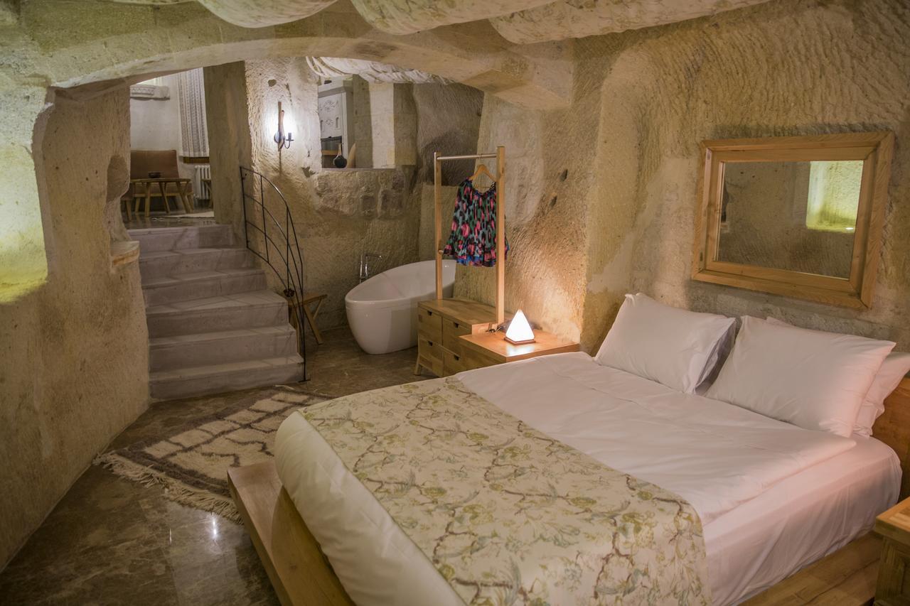 阿加特洞穴酒店 格雷梅 外观 照片